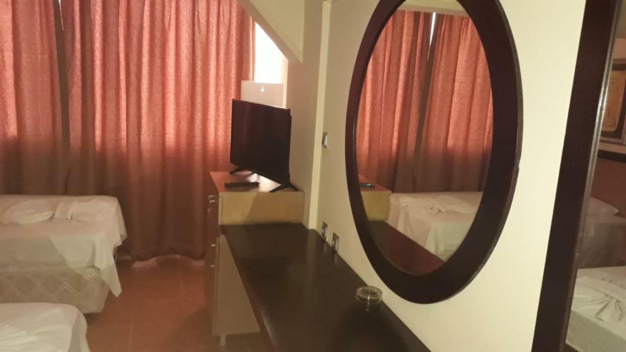Hotel Santur คูซาดาซี ภายนอก รูปภาพ
