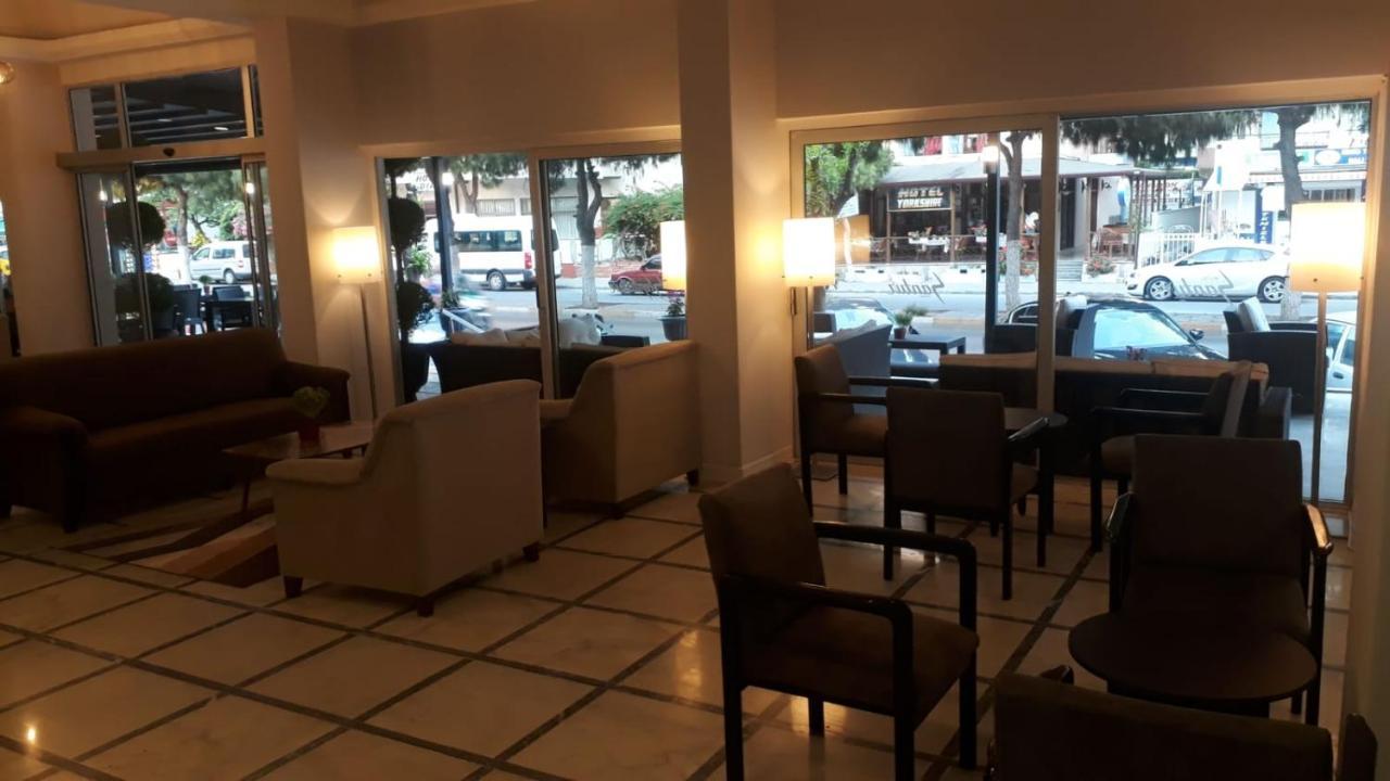 Hotel Santur คูซาดาซี ภายนอก รูปภาพ